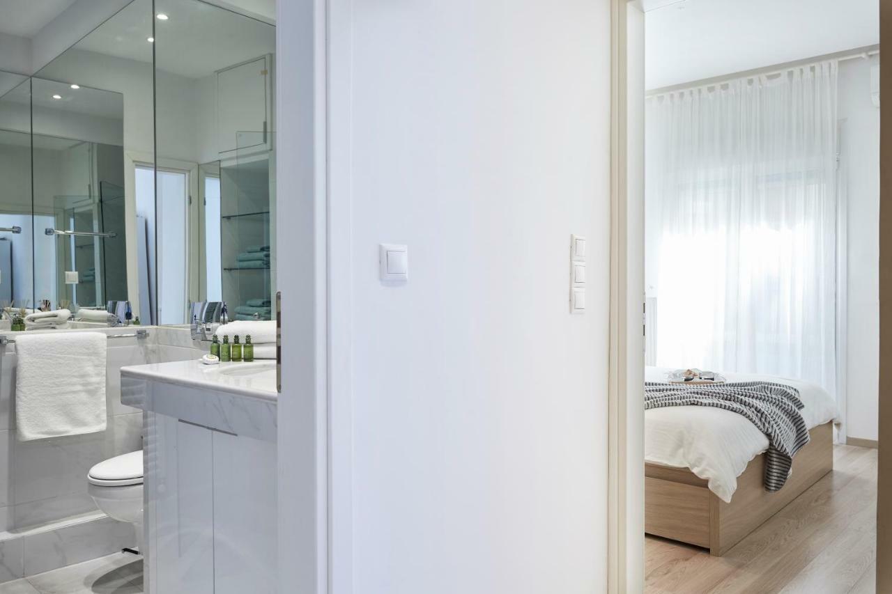 Modern Elegant Apt At Kolonaki Афины Экстерьер фото